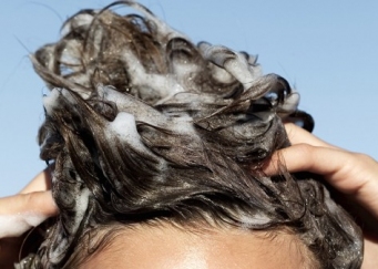 Как нельзя мыть волосы: 10 популярных ошибок