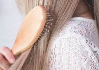 12 эффективных витаминов для волос с Айхерб